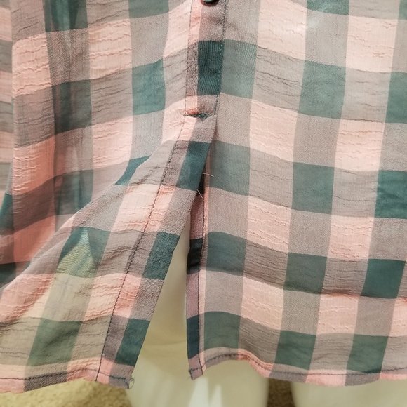 Faded Glory top Small 4/6 plaid sheer hi low chiffon button up down pocket check - Picture 12 of 16